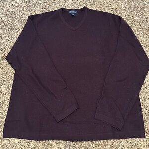 Brooks Brothers Men's V Neck 100% Merino Wool Sweater  XL EUC Maroon